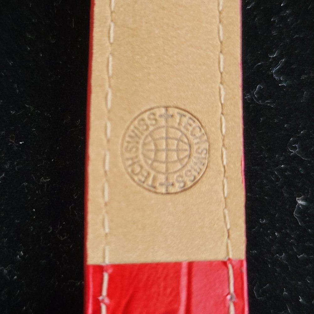 Bloomingdales Watch W Red Leather Band - Picture 6 of 8